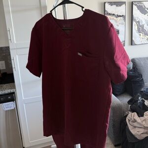 Figs Men's Burgundy Scrub Set